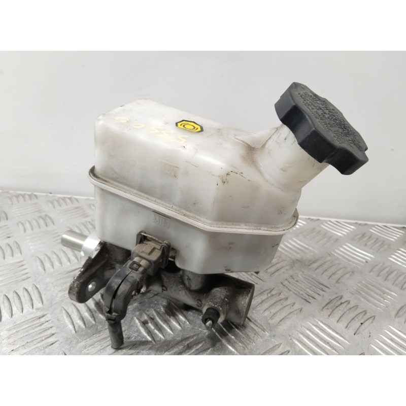 BOMBA FRENO 585102E100  - imagen 2