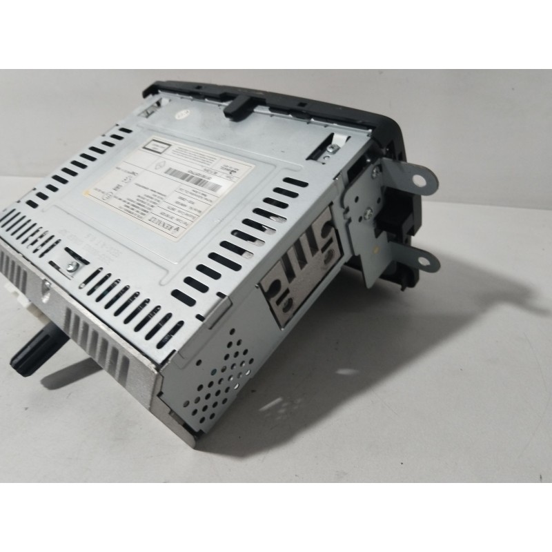 SISTEMA AUDIO / RADIO CD 323300003  - imagen 4