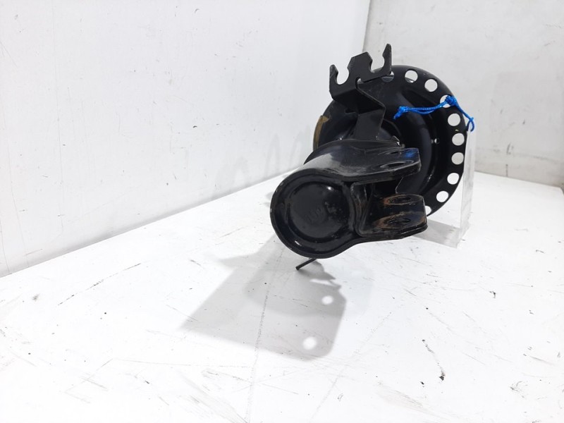 Recambio de amortiguador delantero derecho para dacia sandero ambiance referencia OEM IAM 543023022R  