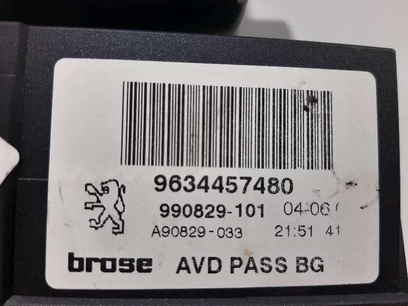 Recambio de motor elevalunas delantero derecho para peugeot 307 (s1) xs referencia OEM IAM 0130821768  