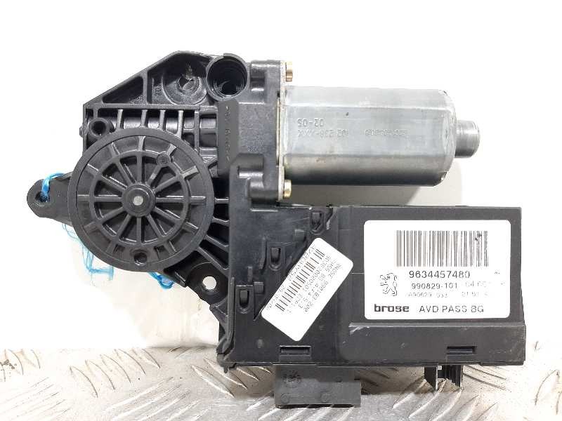 Recambio de motor elevalunas delantero derecho para peugeot 307 (s1) xs referencia OEM IAM 0130821768  
