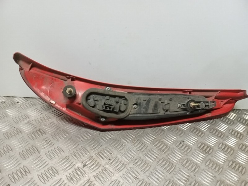 Recambio de piloto trasero izquierdo para fiat punto berlina (188) referencia OEM IAM   