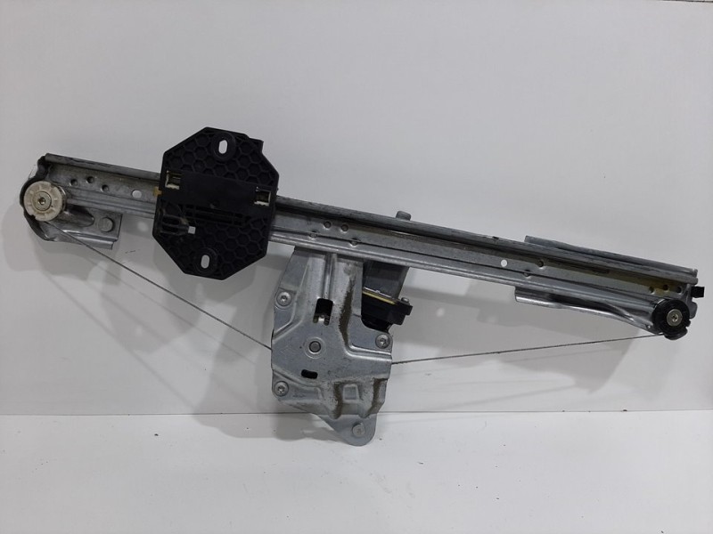 Recambio de elevalunas delantero derecho para dacia sandero ambiance referencia OEM IAM 807209299R 2 PINES 