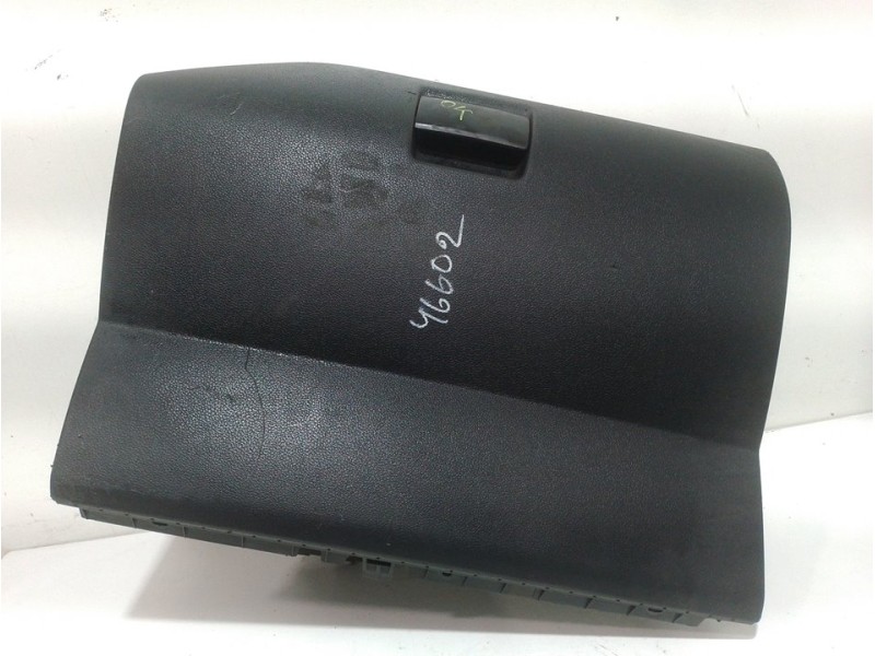 Recambio de guantera para peugeot partner kasten confort l1 referencia OEM IAM 8226SQ  