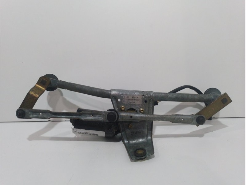 Recambio de motor limpia delantero para peugeot 206 cc cc referencia OEM IAM 0390241360   Recambio de motor limpia delantero para peugeot 206 cc cc referencia OEM IAM 0390241360