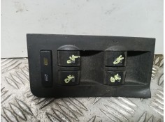 Recambio de mando elevalunas delantero izquierdo para audi a6 avant (4b5) 2.5 tdi referencia OEM IAM 501680  