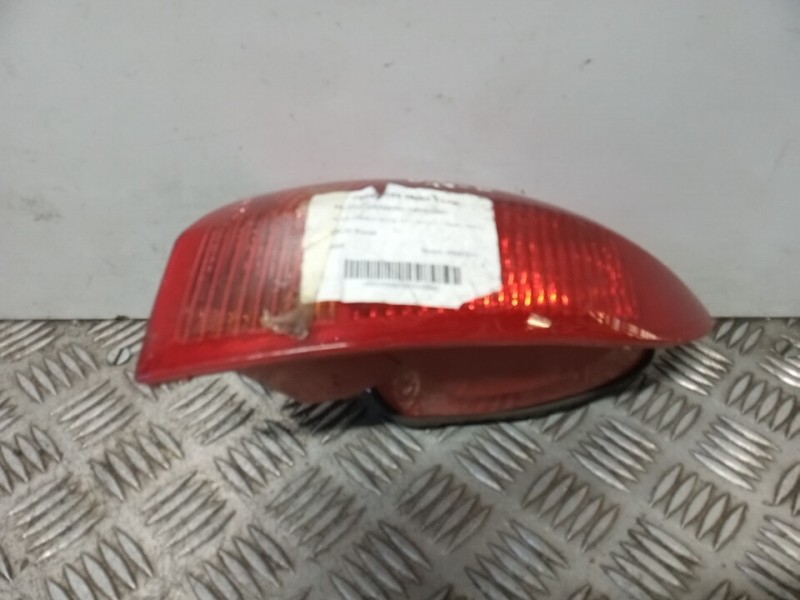 Recambio de piloto trasero derecho para alfa romeo 147 (190) 2.0 t.spark distinctive referencia OEM IAM   