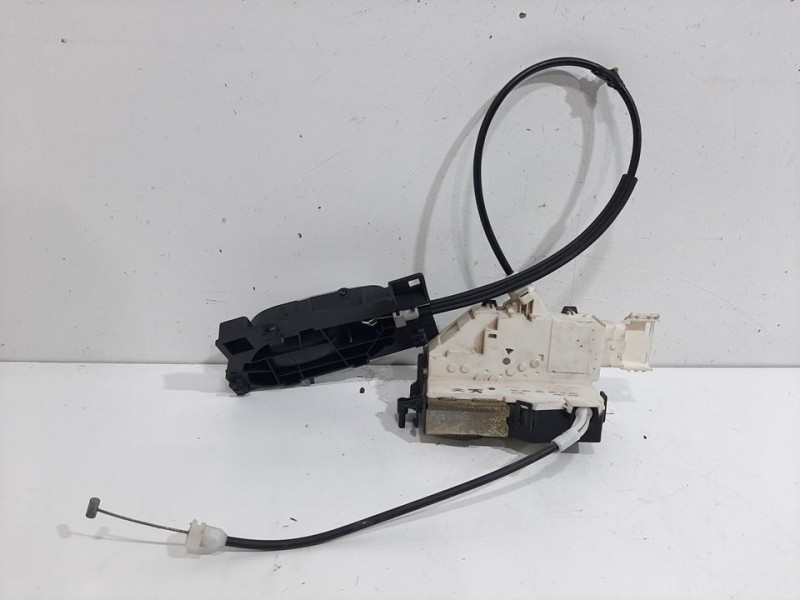 Recambio de cerradura puerta delantera derecha para peugeot 407 st confort referencia OEM IAM 9136FE 9681333280 