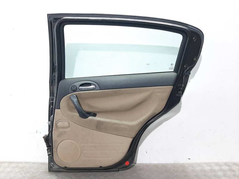 Recambio de puerta trasera derecha para alfa romeo 147 (190) 2.0 t.spark distinctive referencia OEM IAM 46559262 NEGRO 