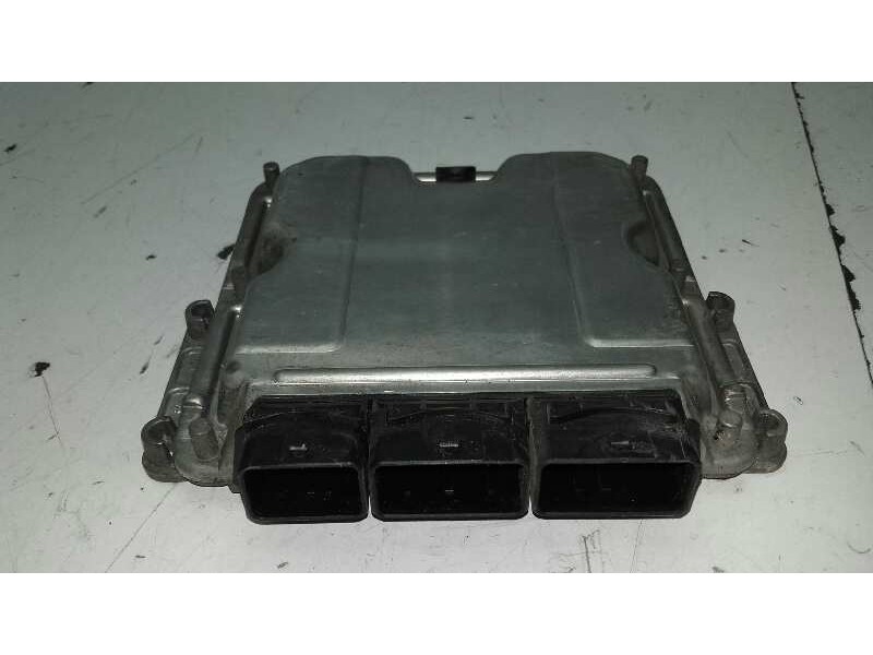 Recambio de centralita motor uce para renault megane i coupe fase 2 (da..) 1.9 dci expression referencia OEM IAM 281001934 82000