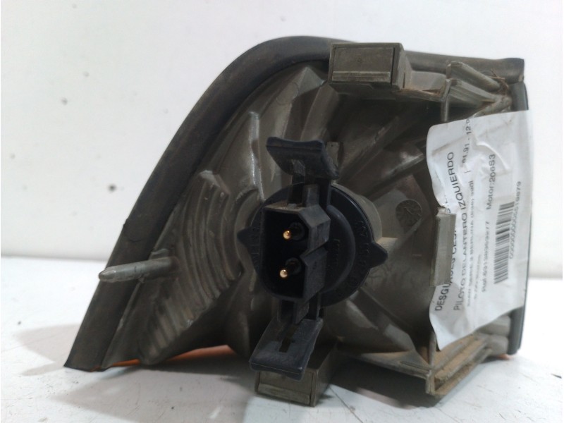 Recambio de piloto delantero izquierdo para bmw serie 3 berlina (e36) 320i referencia OEM IAM 63138353277  