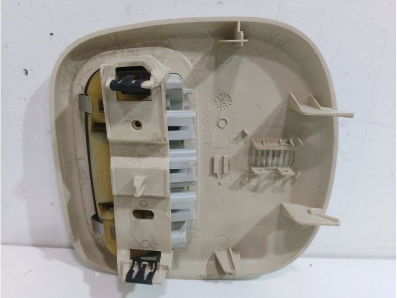 Recambio de luz interior delantera para citroën c4 coupe lx referencia OEM IAM 6362N4  