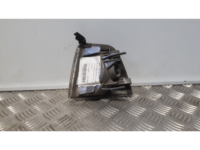 Recambio de piloto delantero derecho para audi 80/90 (811/813/853) 90 básico referencia OEM IAM 811953056  