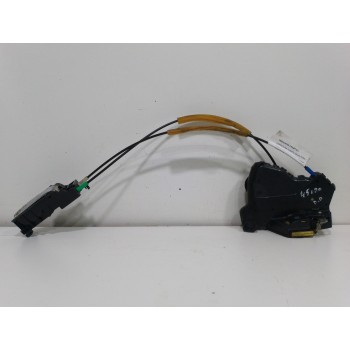 CERRADURA PUERTA DELANTERA DERECHA 