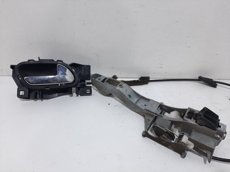 Recambio de cerradura puerta delantera izquierda para peugeot 308 sport referencia OEM IAM   