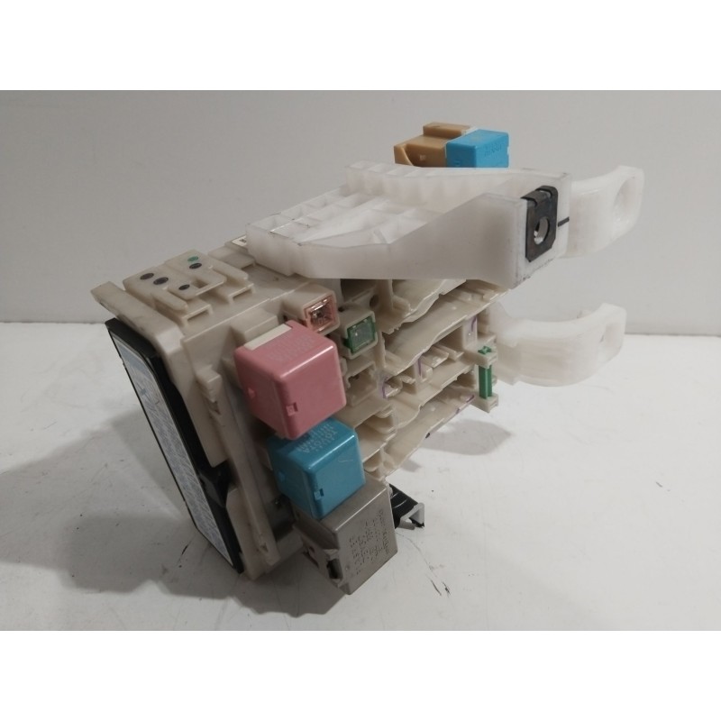 CAJA RELES / FUSIBLES 8273047290  - imagen 3