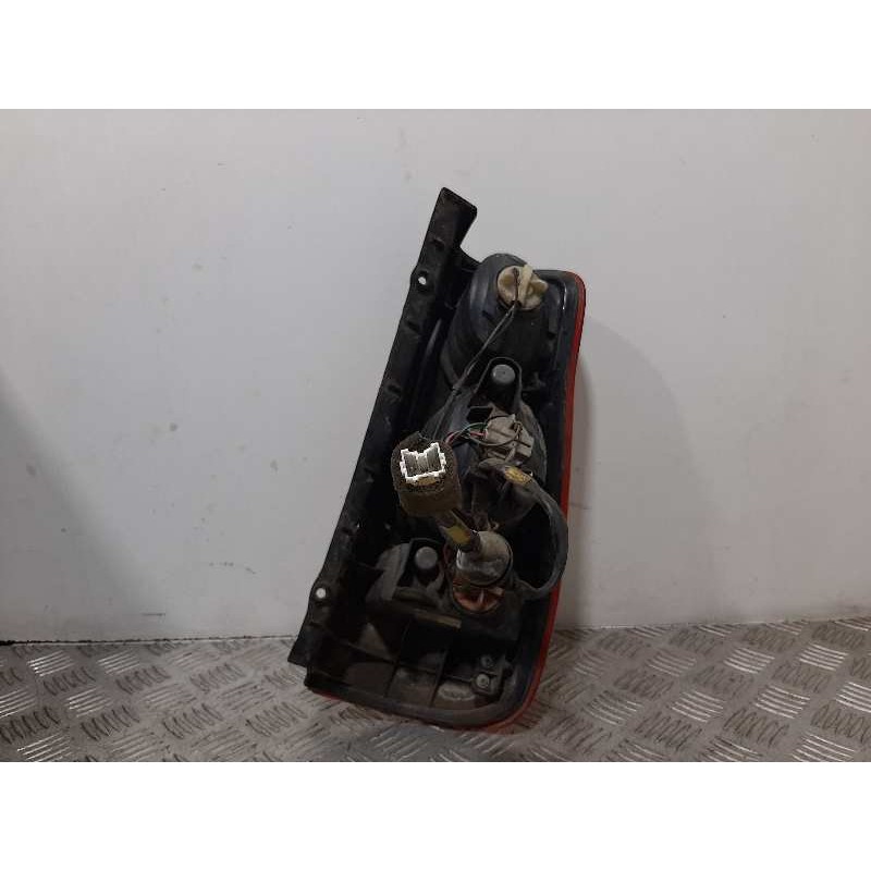 PILOTO TRASERO IZQUIERDO  - imagen 2