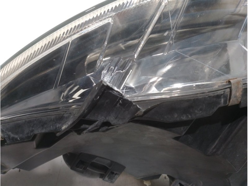 Recambio de faro derecho para mercedes-benz clase a (w169) a 170 (169.032) referencia OEM IAM A1698200661  