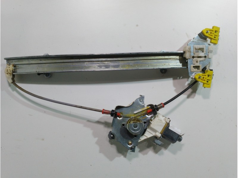 Recambio de elevalunas delantero derecho para nissan micra (k12e) acenta referencia OEM IAM 80700BC60B 2 PINES  Recambio de elevalunas delantero derecho para nissan micra (k12e) acenta referencia OEM IAM 80700BC60B 2 PINES