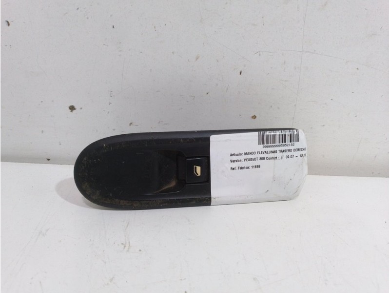Recambio de mando elevalunas trasero derecho para peugeot 308 sport referencia OEM IAM 11688  