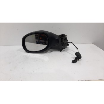 RETROVISOR IZQUIERDO ELÉCTRICO NEGRO