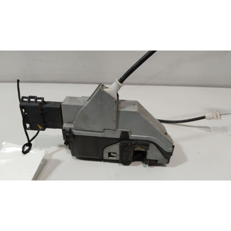 CERRADURA PUERTA TRASERA DERECHA 9138Z2  - imagen 3