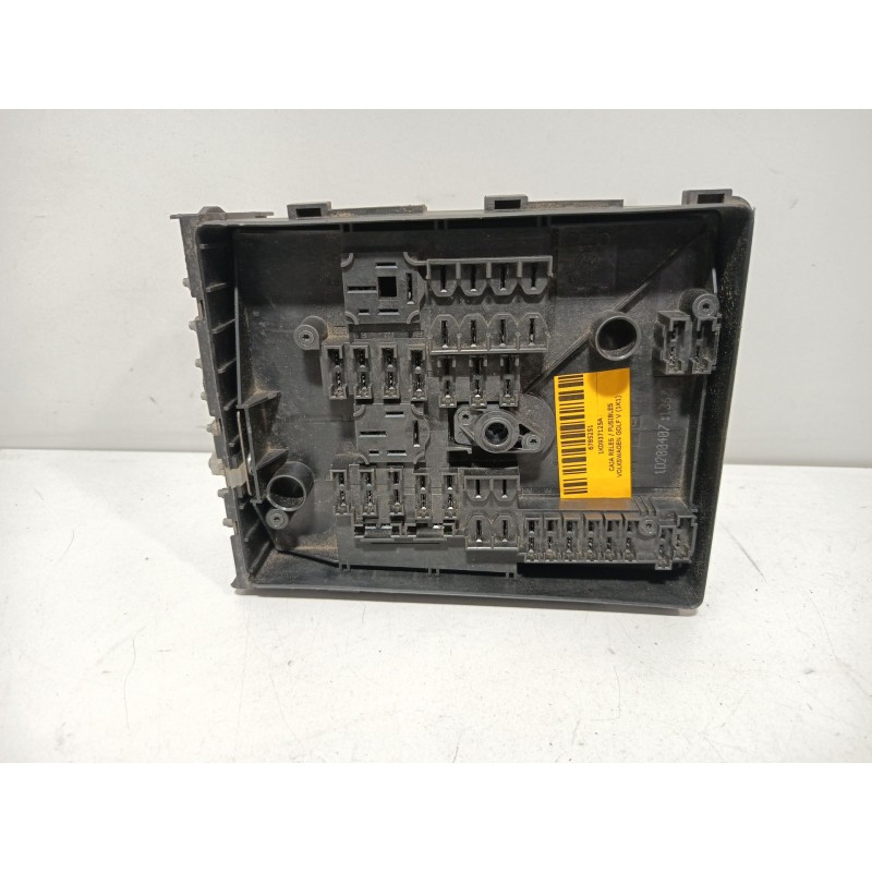 CAJA RELES / FUSIBLES 1K0937125A  - imagen 3
