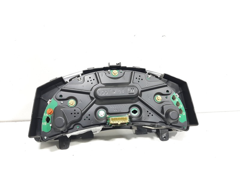 Recambio de cuadro instrumentos para opel meriva cosmo referencia OEM IAM 93177931  