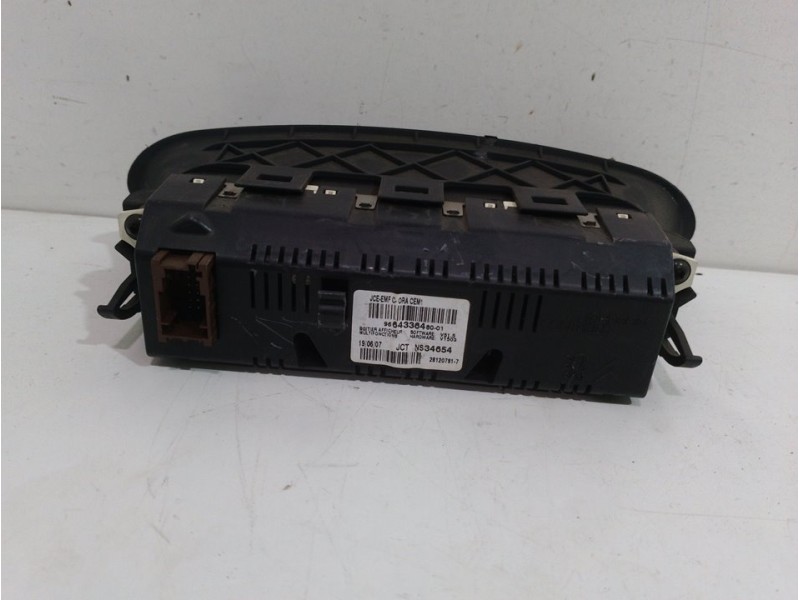 Recambio de pantalla multifuncion para peugeot 308 sport referencia OEM IAM  9660525577 