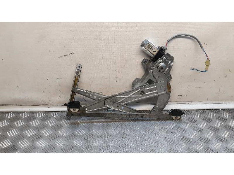 Recambio de elevalunas delantero derecho para mg serie 45 (rt) club (5-ptas.) referencia OEM IAM CUH102060  