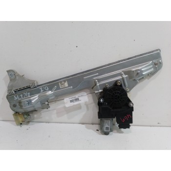 ELEVALUNAS DELANTERO IZQUIERDO 82403J9000 82401J9010 