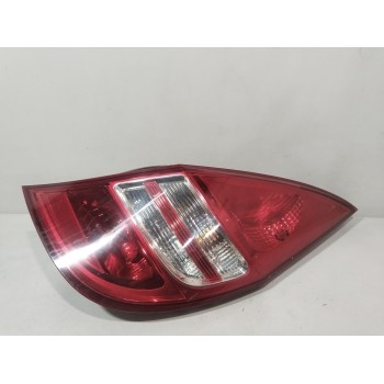 PILOTO TRASERO DERECHO 924022R0 