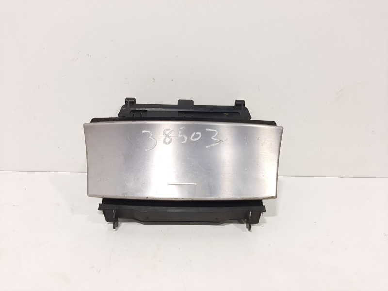 Recambio de cenicero para mercedes-benz clase c (w203) berlina 200 cdi (203.004) referencia OEM IAM   