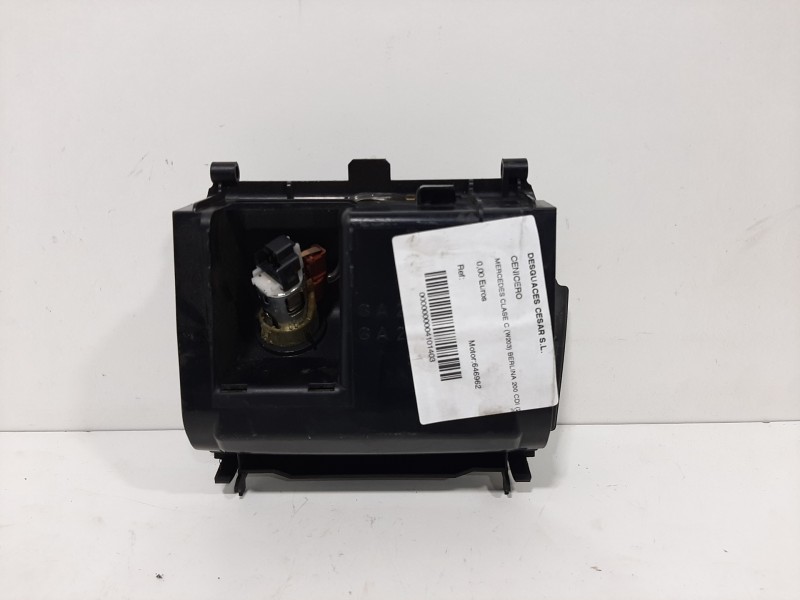 Recambio de cenicero para mercedes-benz clase c (w203) berlina 200 cdi (203.004) referencia OEM IAM   