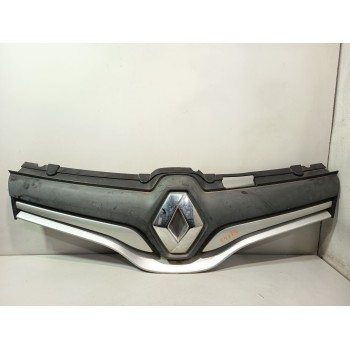 REJILLA PARAGOLPES DELANTERO 623829911R 