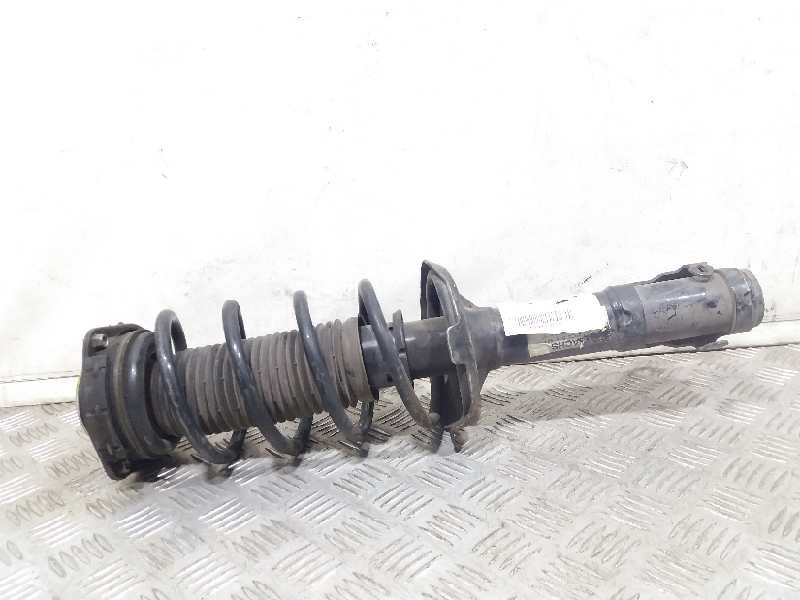 Recambio de amortiguador delantero izquierdo para volkswagen polo berlina (6n2) trendline referencia OEM IAM   