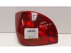 Recambio de piloto trasero izquierdo para ford fiesta berlina (dx) ghia referencia OEM IAM 1044156