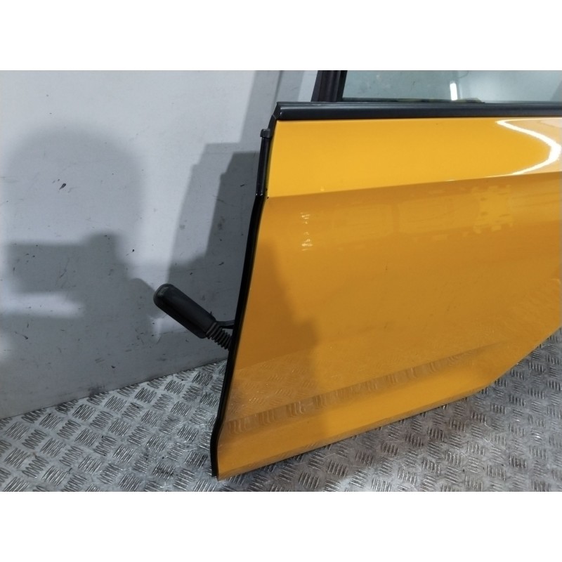 PUERTA TRASERA IZQUIERDA 5JA833055B AMARILLO - imagen 3