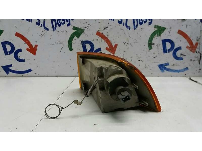 Recambio de piloto delantero derecho para fiat punto berl. (176) 60 sx referencia OEM IAM   