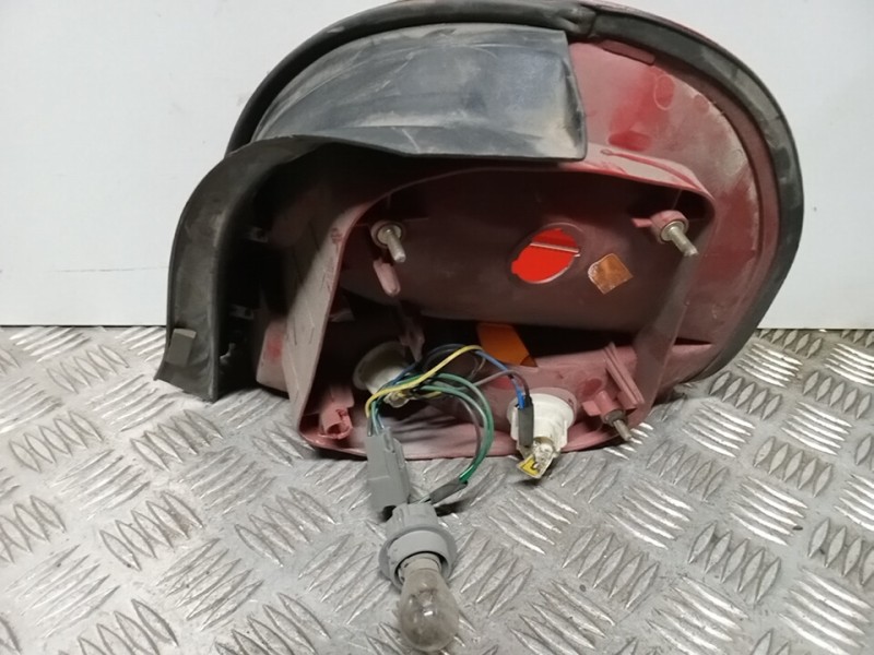 Recambio de piloto trasero izquierdo para hyundai sonata (y4) 2.0 16v cat referencia OEM IAM   