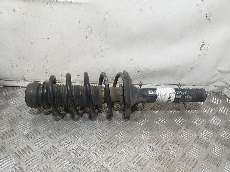 Recambio de amortiguador delantero izquierdo para seat leon (1m1) sport referencia OEM IAM   