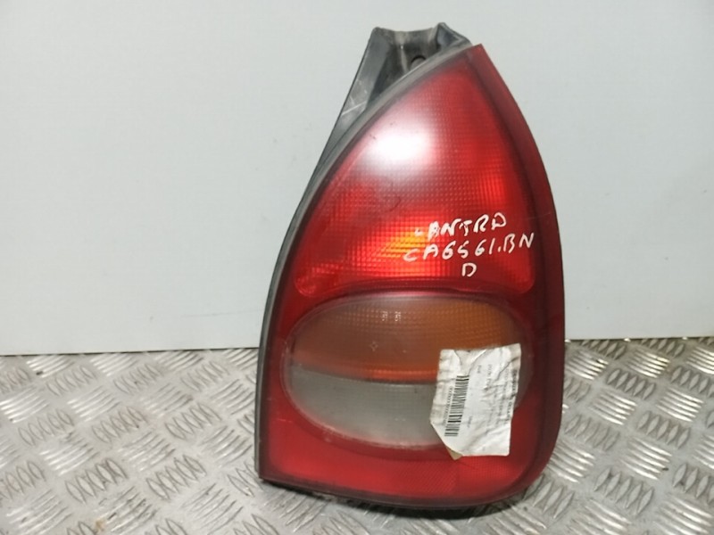 Recambio de piloto trasero derecho para hyundai lantra (j1) 1.6 16v gls dohc referencia OEM IAM   