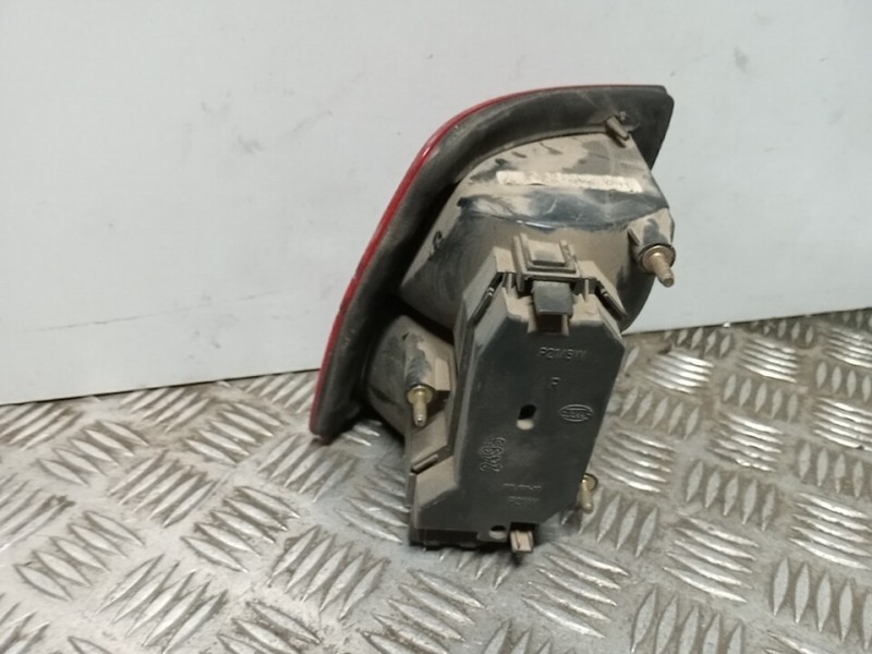 Recambio de piloto trasero derecho para seat toledo (1m2) referencia OEM IAM 1M5945112FKZ   Recambio de piloto trasero derecho para seat toledo (1m2) referencia OEM IAM 1M5945112FKZ