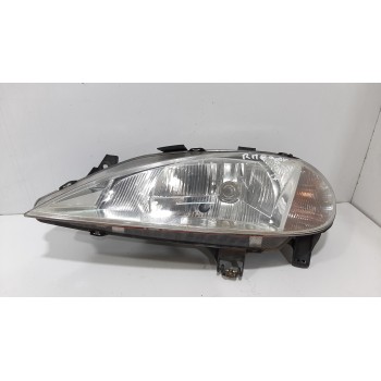 FARO IZQUIERDO 7701047093 