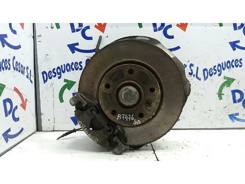 Recambio de mangueta delantera derecha para bmw serie 3 berlina (e46) 320d referencia OEM IAM 31211096430  