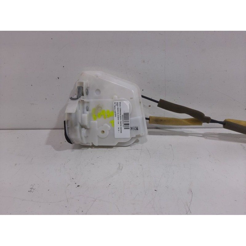 CERRADURA PUERTA TRASERA IZQUIERDA D10E73310 4 PINES  - imagen 1