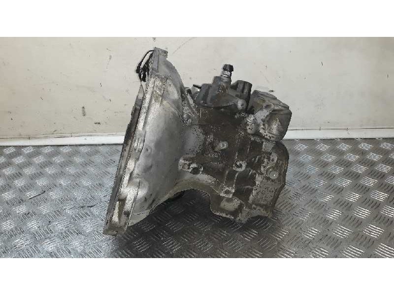 Recambio de caja cambios para opel corsa c club referencia OEM IAM B29802F13C394  