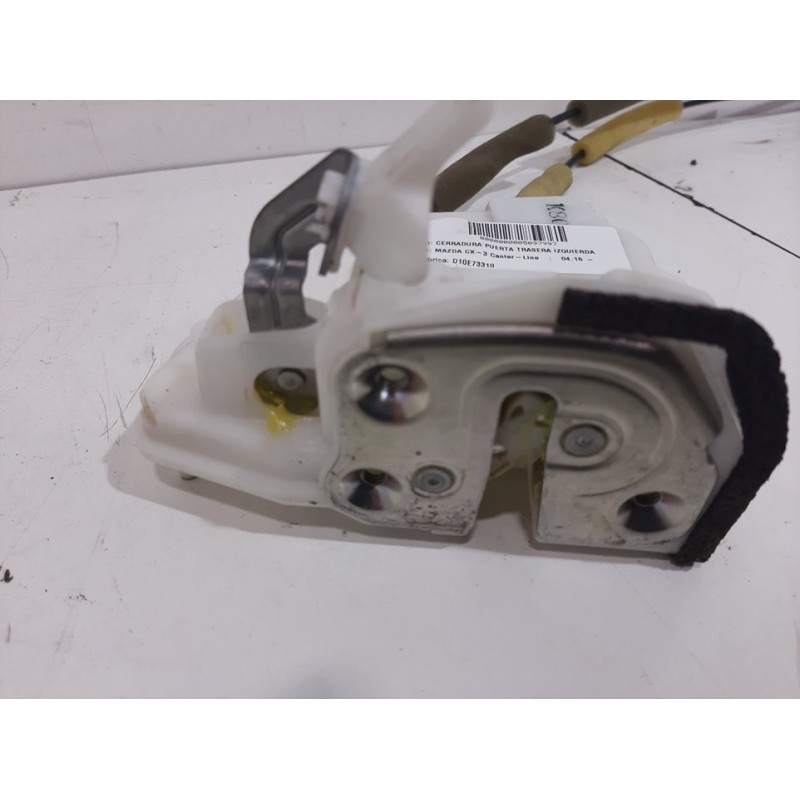 CERRADURA PUERTA TRASERA IZQUIERDA D10E73310 4 PINES  - imagen 2