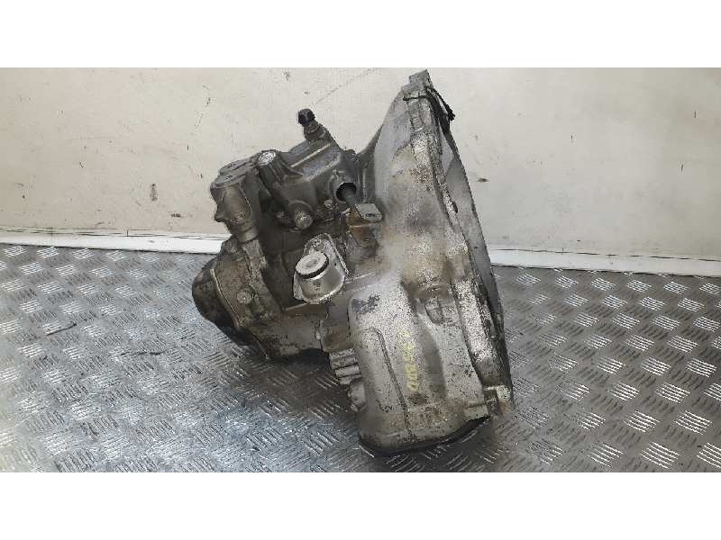 Recambio de caja cambios para opel corsa c club referencia OEM IAM B29802F13C394  