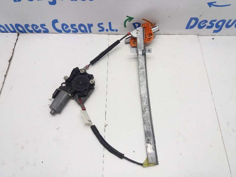 Recambio de elevalunas delantero derecho para ford fiesta berlina (dx) ambiente referencia OEM IAM  ELECTRICO 2 PINES